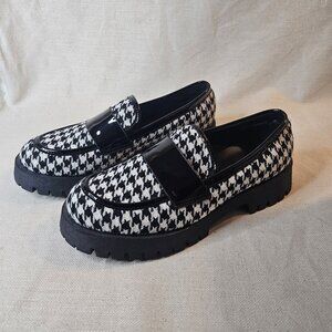 Fashion Nova Chunky Heel Checkered Loafers - Size 10